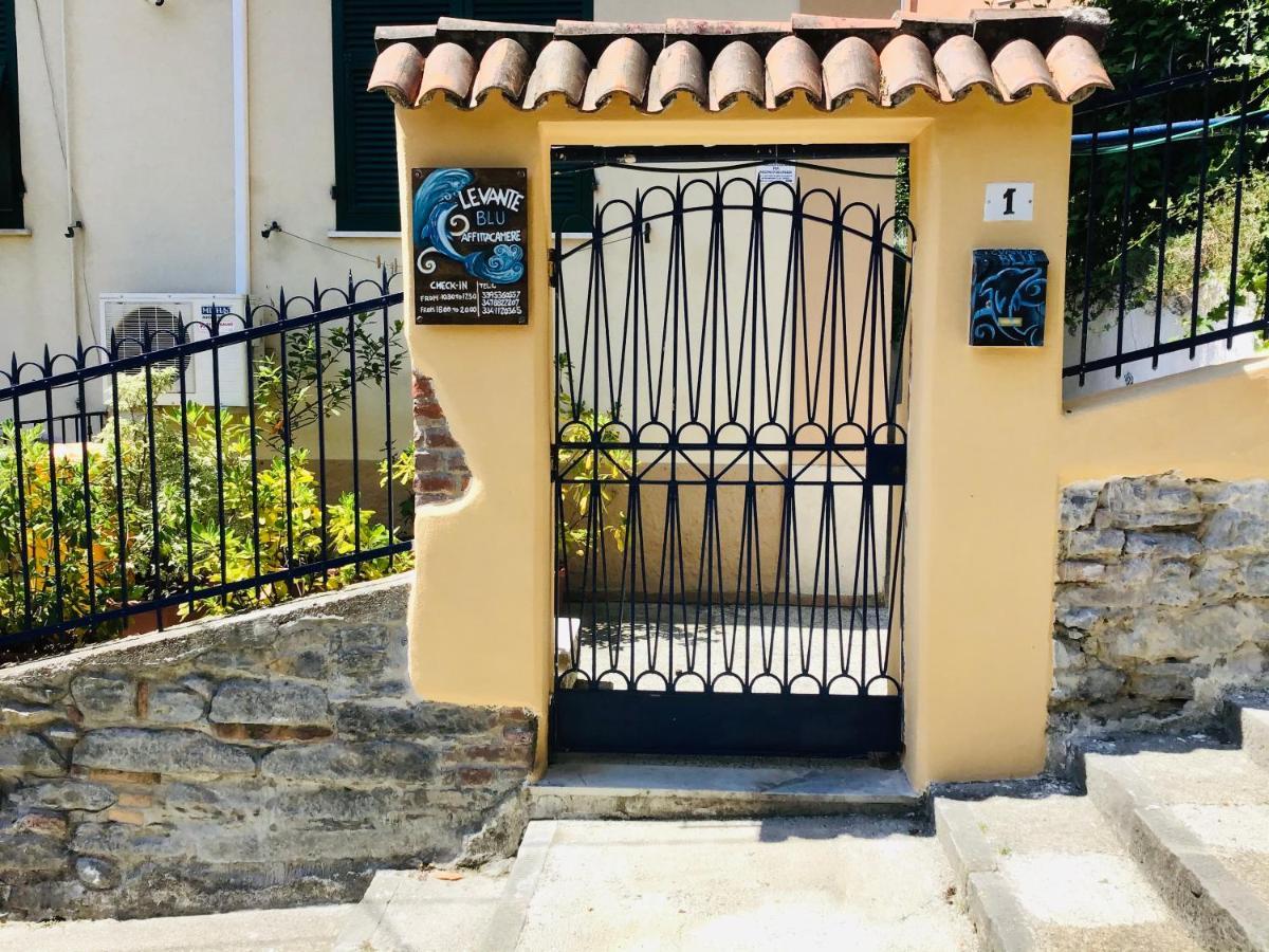 Levante Blu Специя Экстерьер фото